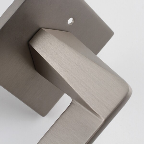 꾸밈닷컴 - 손잡이/도어락 ▼ > 방문손잡이 ▼ > 레버 버튼형 > 루체 방문문손잡이 LU-291 (타공 55mm)