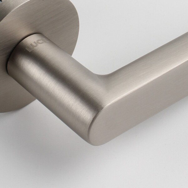 꾸밈닷컴 - 손잡이/도어락 ▼ > 방문손잡이 ▼ > 레버 버튼형 > 루체 방문문손잡이 LU-377 (타공 45mm)