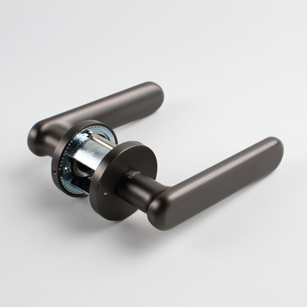 꾸밈닷컴 - 손잡이/도어락 ▼ > 방문손잡이 ▼ > 레버 버튼형 > 루체 방문문손잡이 LU-376 (타공 45mm)